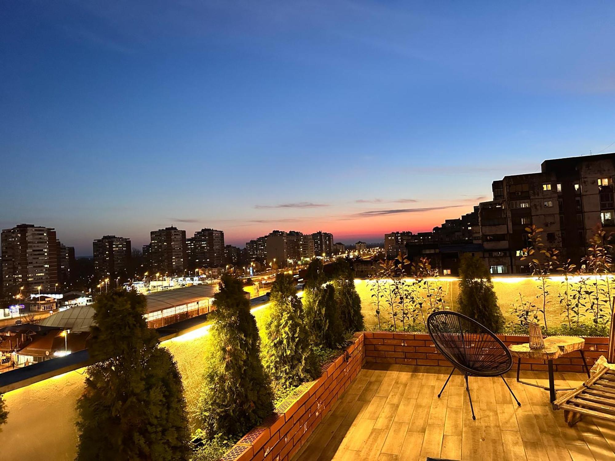 Golden Sunset View Terrace Ana