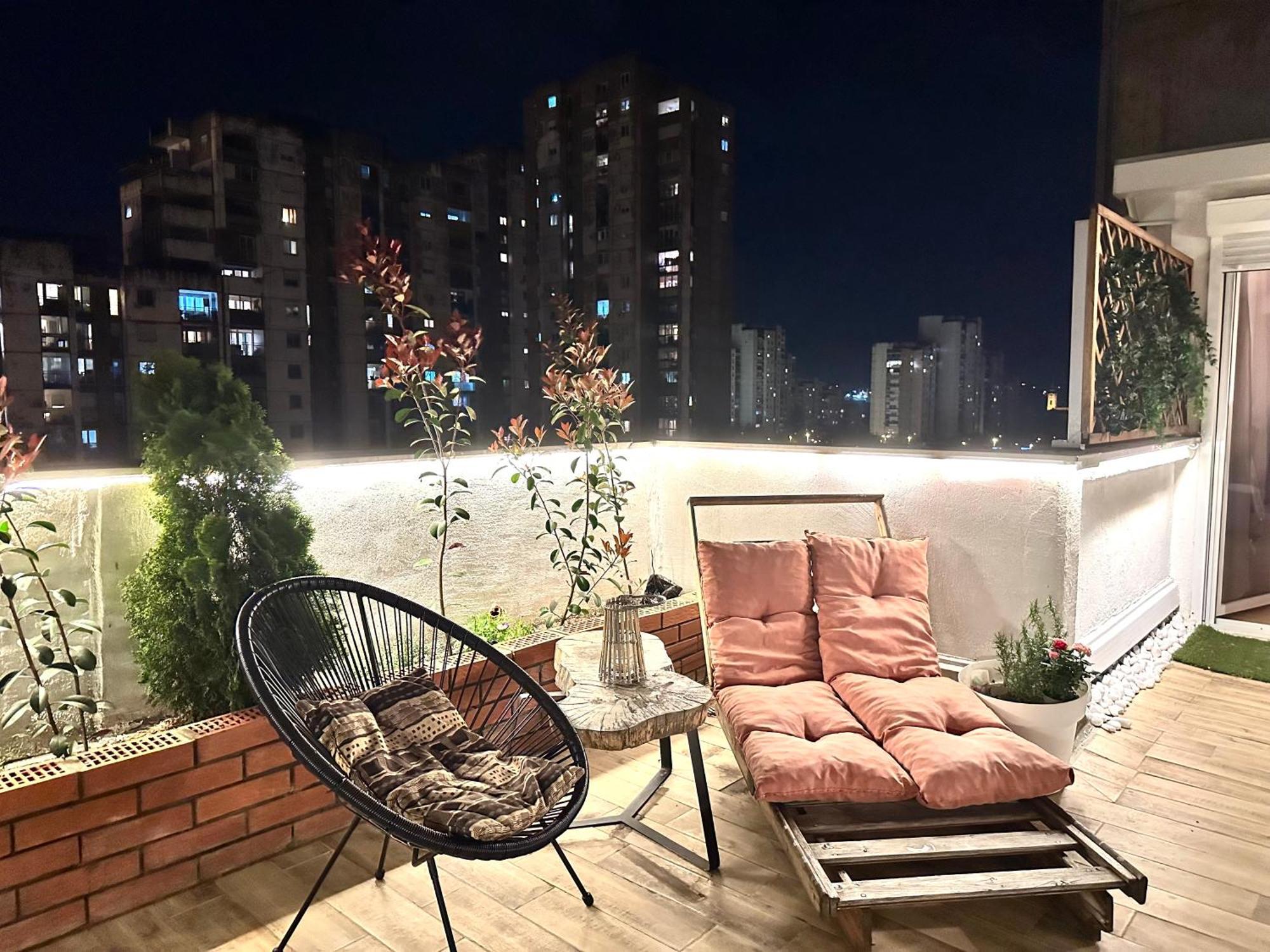Golden Sunset View Terrace Ana Apartment *