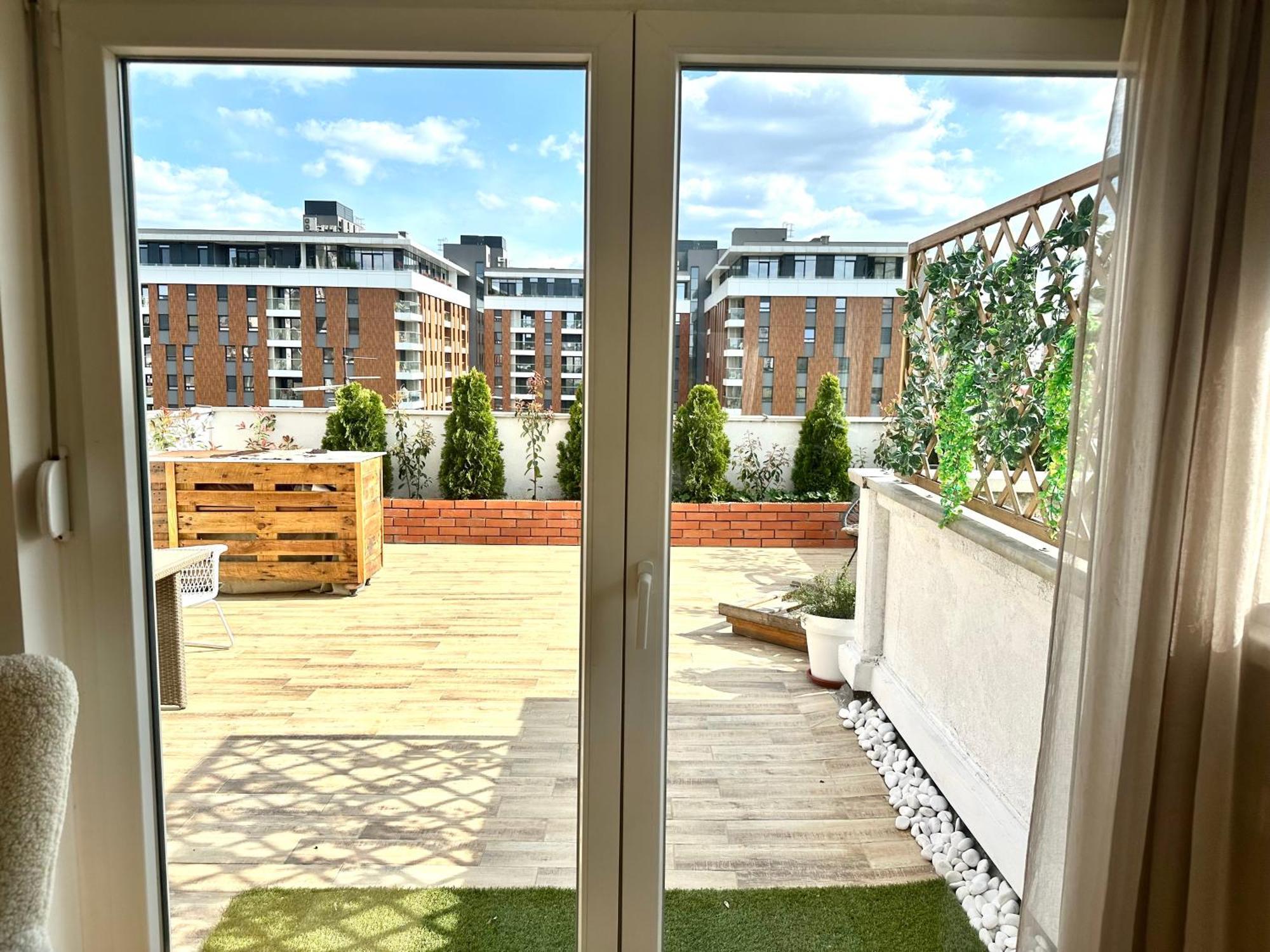 Golden Sunset View Terrace Ana Apartment