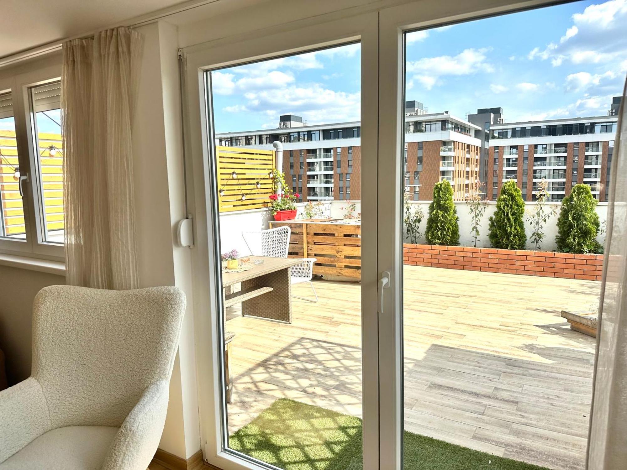 Golden Sunset View Terrace Ana Apartment Belgrade